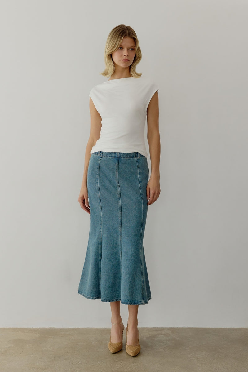 The Aeris Skirt Washed Blue