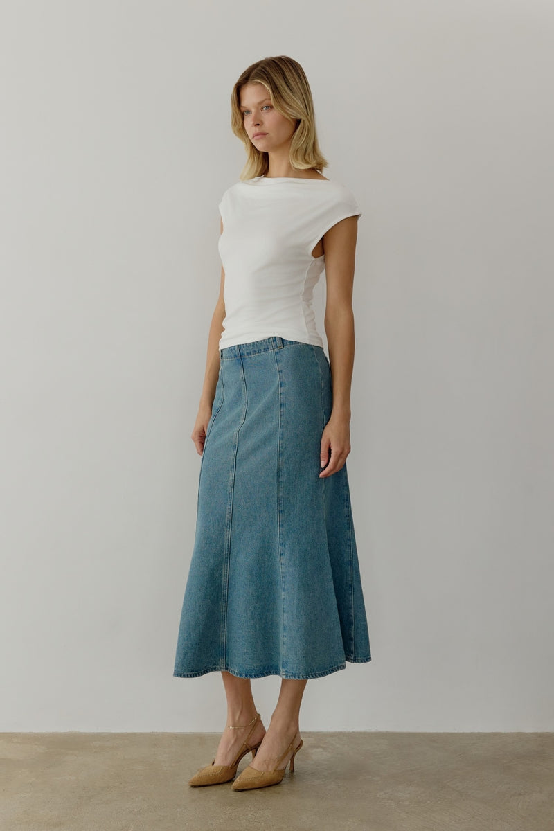 The Aeris Skirt Washed Blue