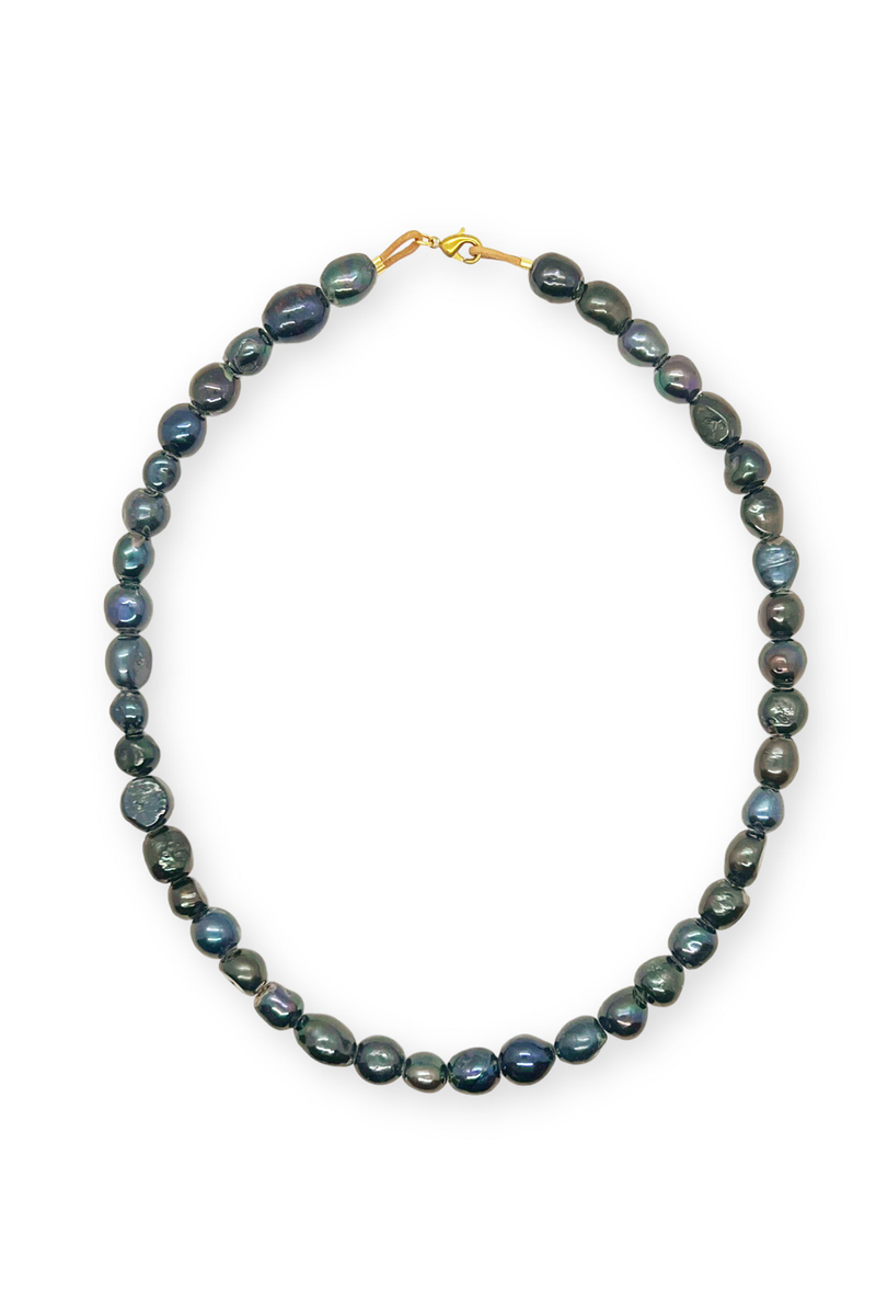 Perla Necklace Black Pearl